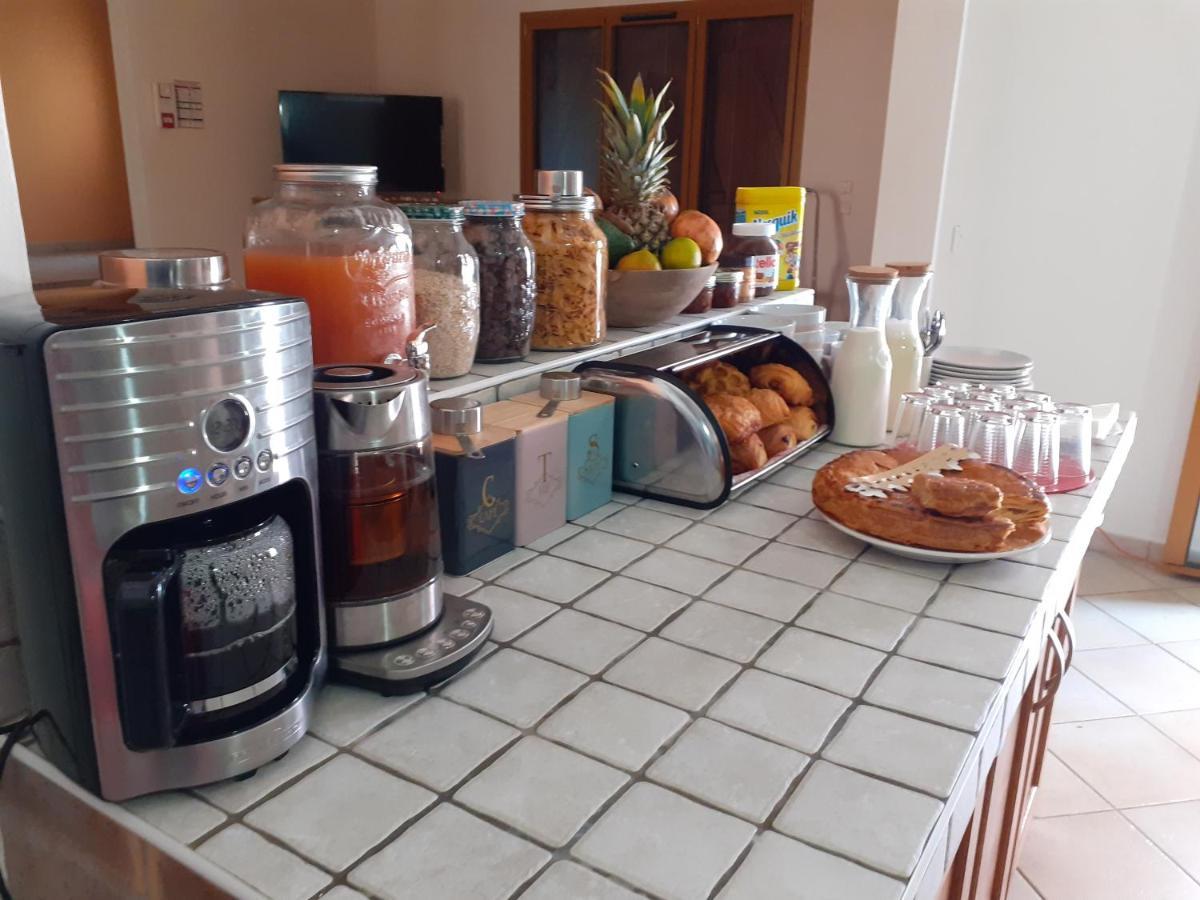 Martinique Hostel Sainte-Luce Εξωτερικό φωτογραφία