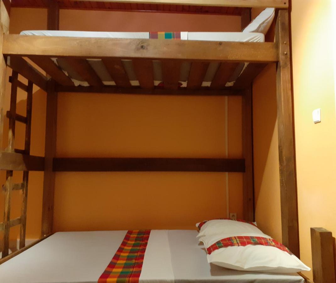 Martinique Hostel Sainte-Luce Εξωτερικό φωτογραφία