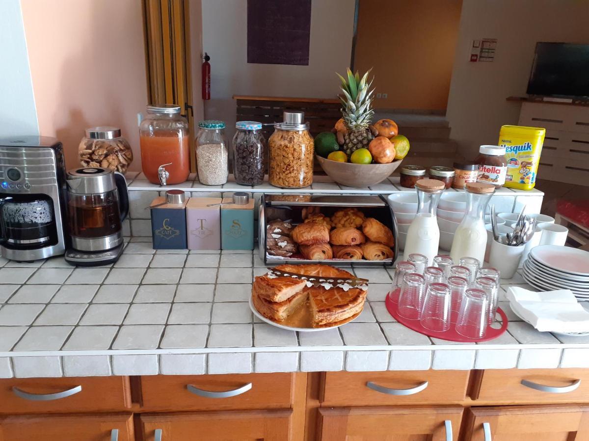 Martinique Hostel Sainte-Luce Εξωτερικό φωτογραφία